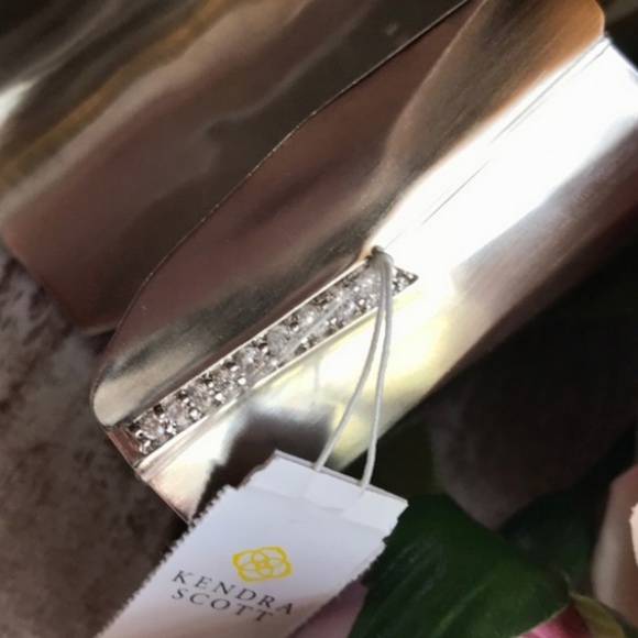 Kendra Scott Constance Cuff in Rhodium Silver
